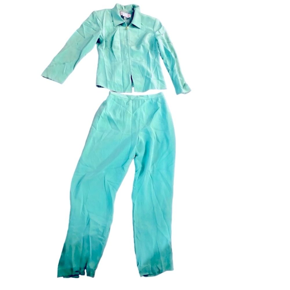 Vintage Silk Maggy London Petites Mint Green Pantsuit-size 8- SO ‘80s and GREAT!